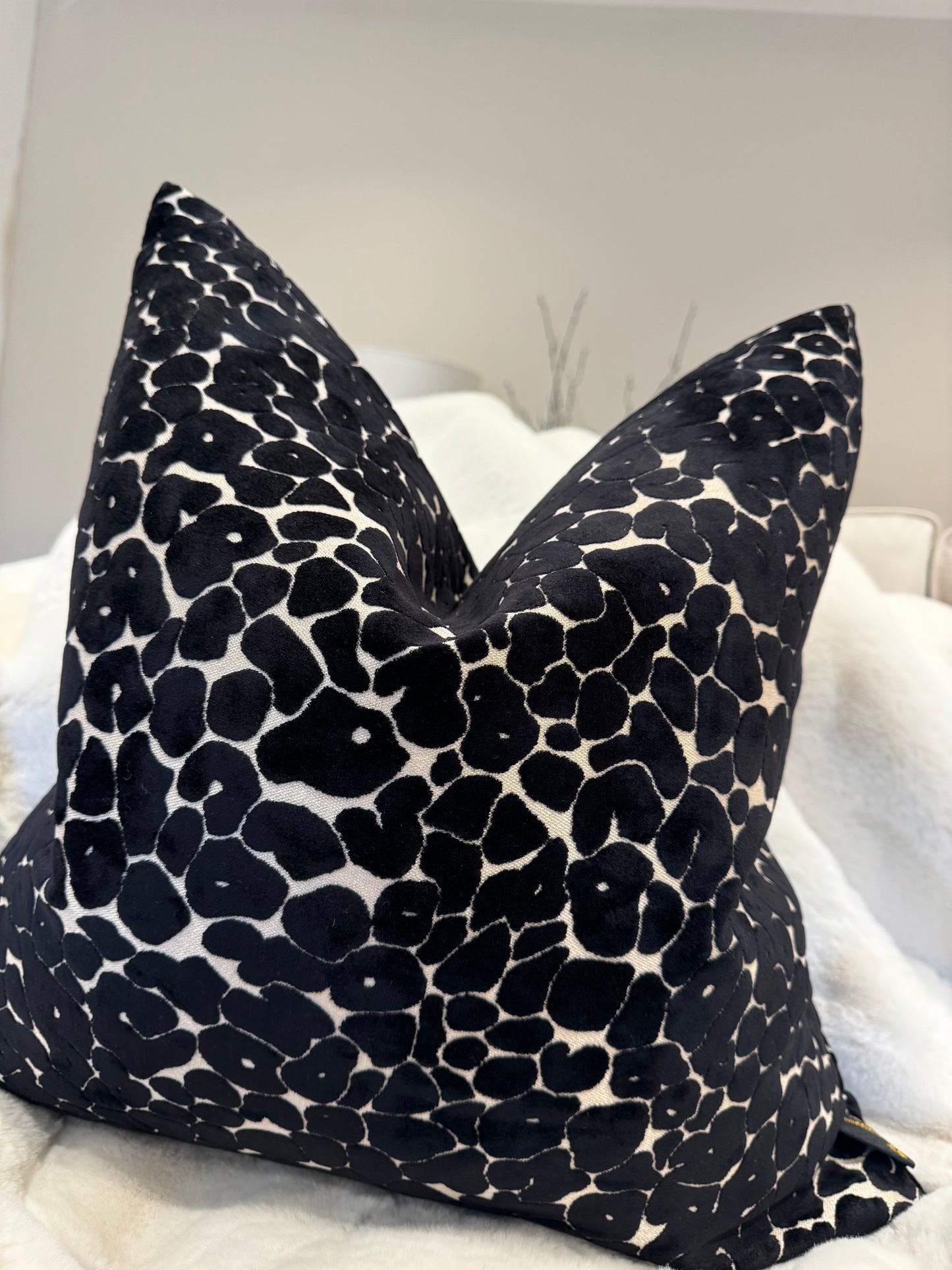 Leopard Velvet Cut 22" Cushion