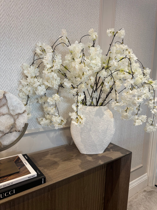 Renda Cream Decorative Vase