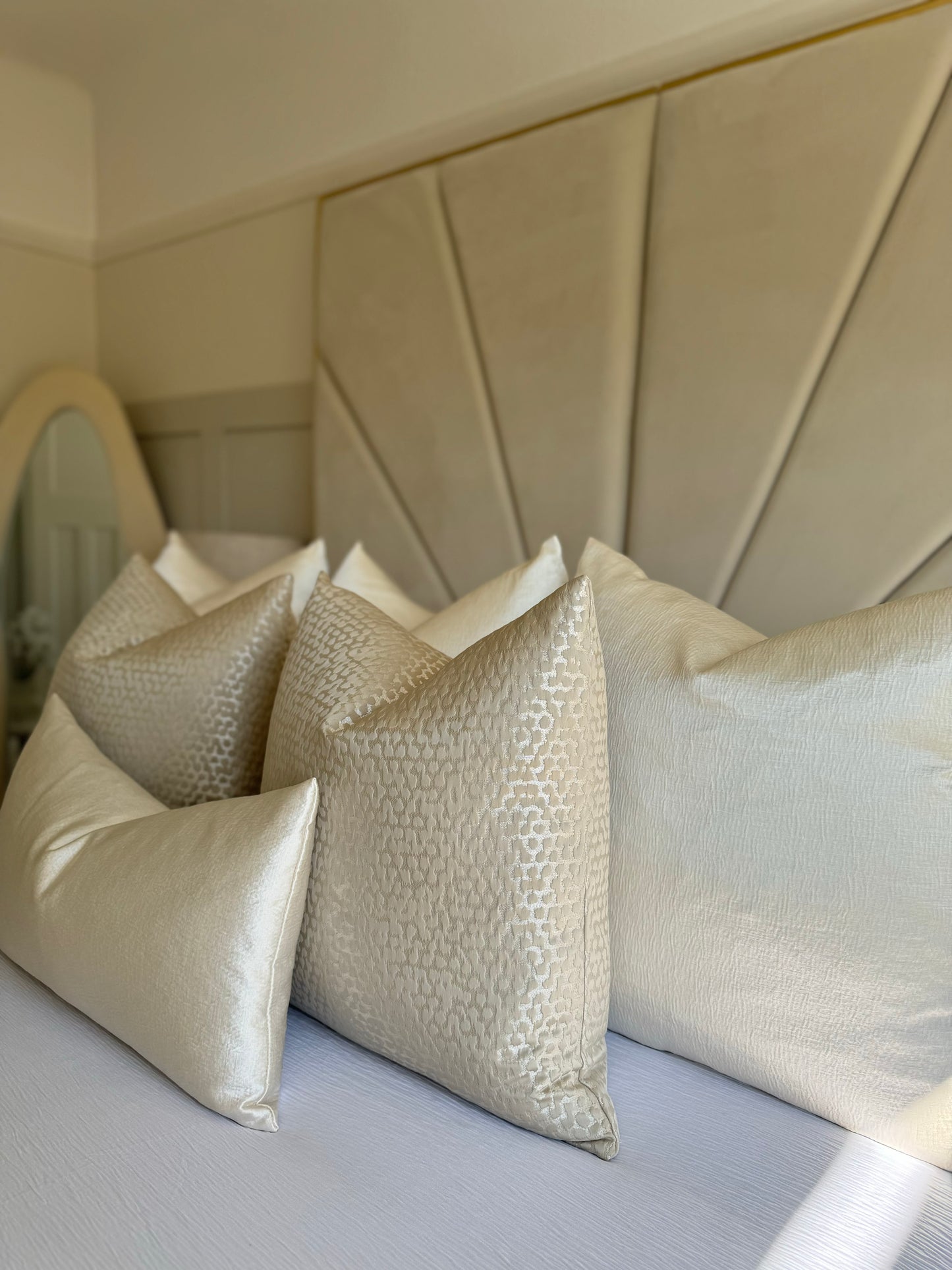 Blanc Ivory Rectangle Cushion