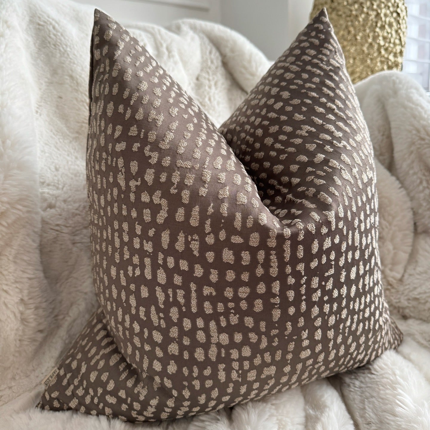 Louella Mocha Textured 20" Cushion