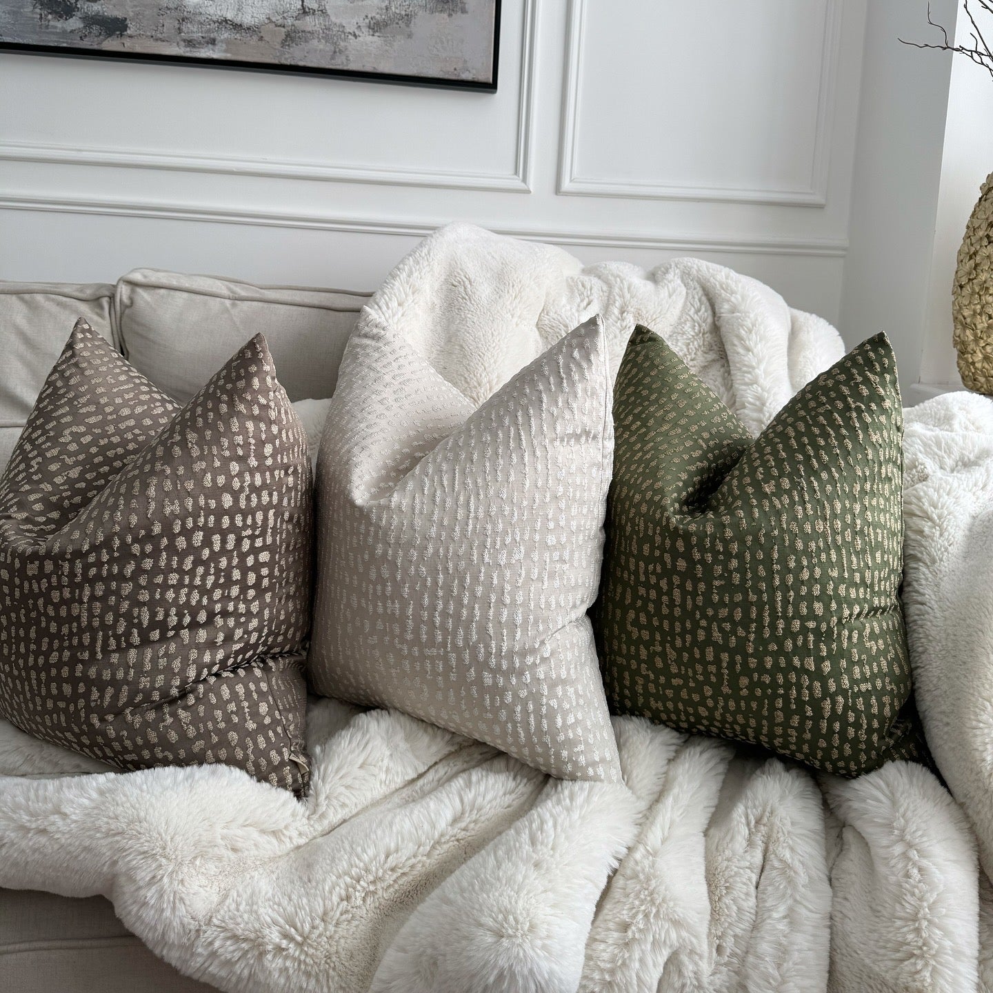 Louella Mocha Textured 20" Cushion