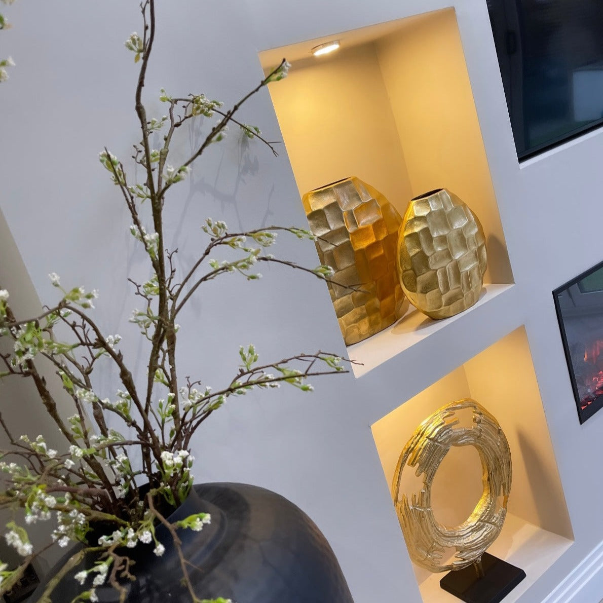 Anouska Gold Round 34cm Vase - PRE ORDER