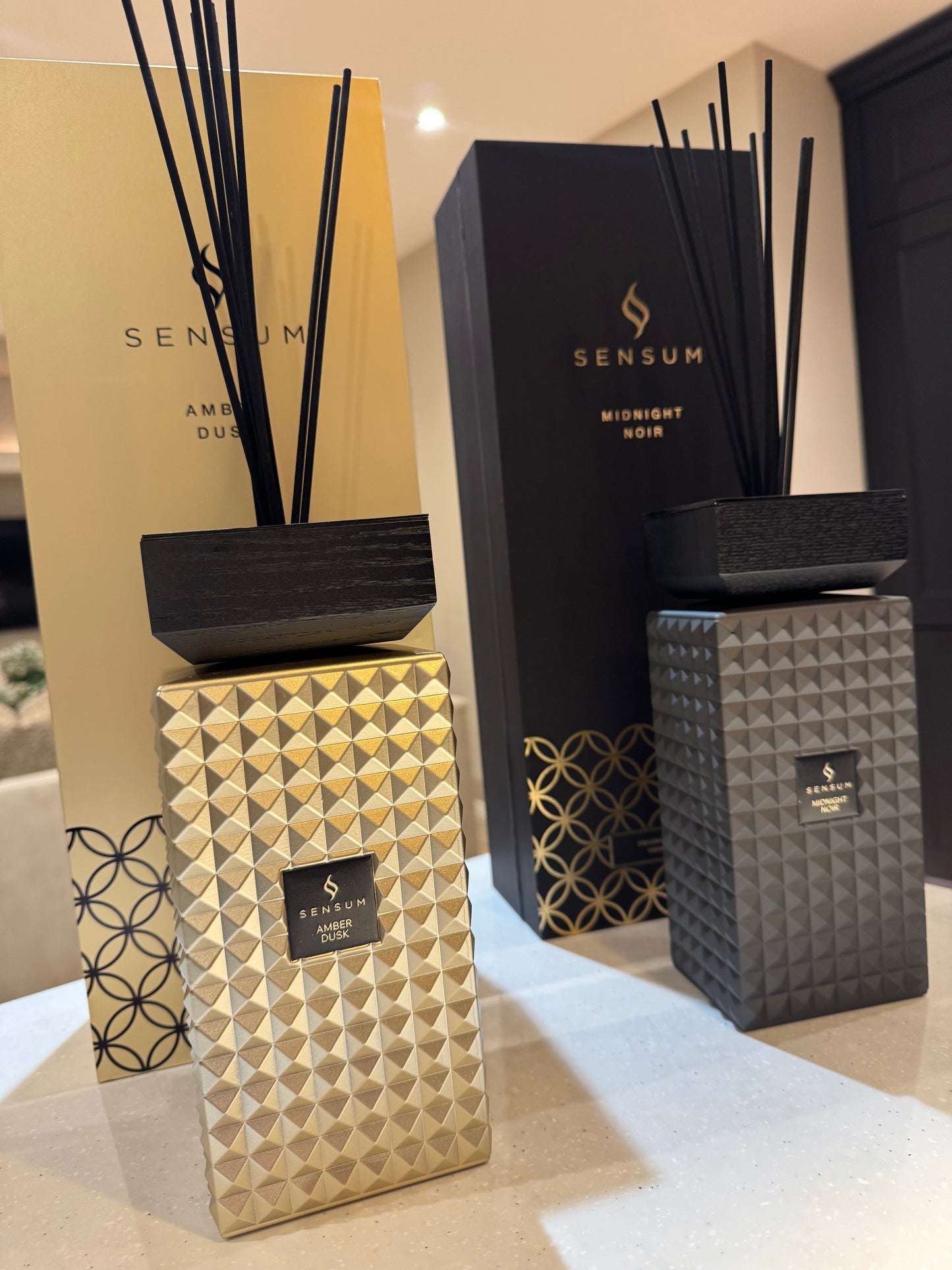 Midnight Noir Scent Sensum Reed Diffuser