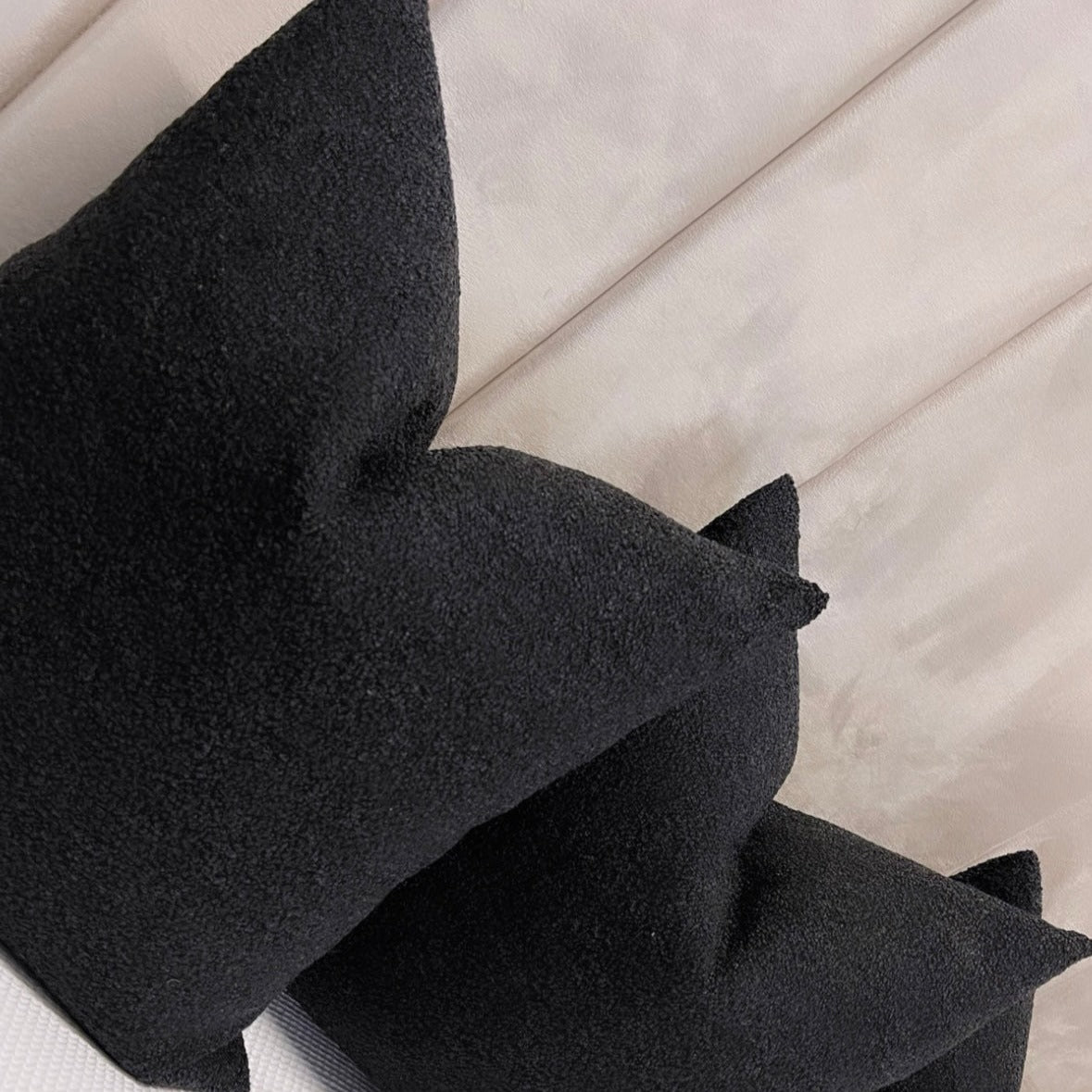 Cephalonia Black Boucle 20" Cushion
