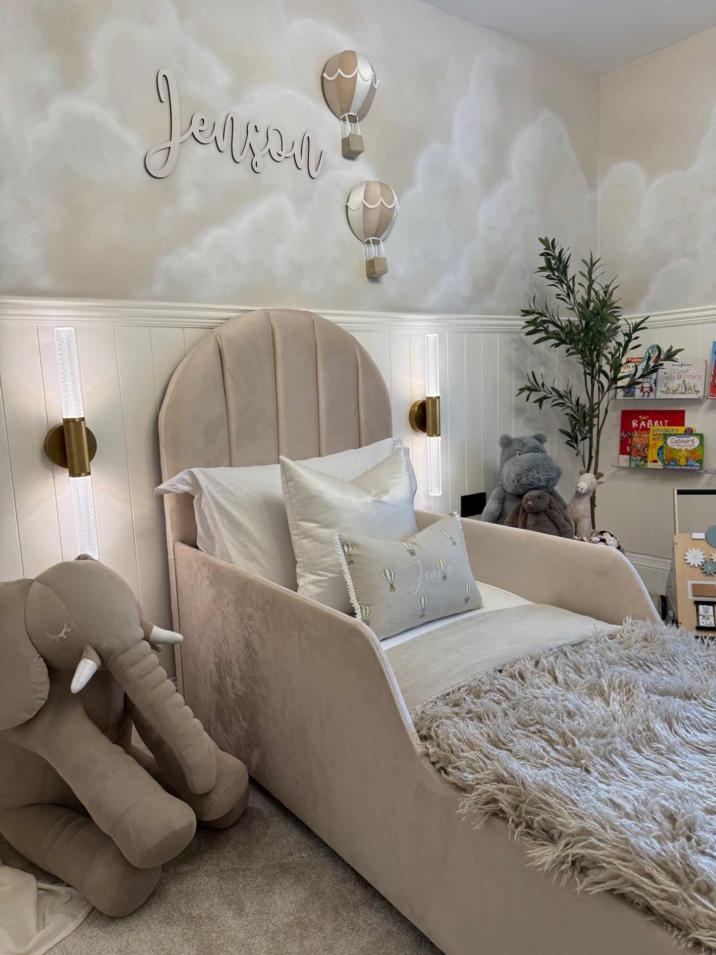 Arlo Luxury Bed