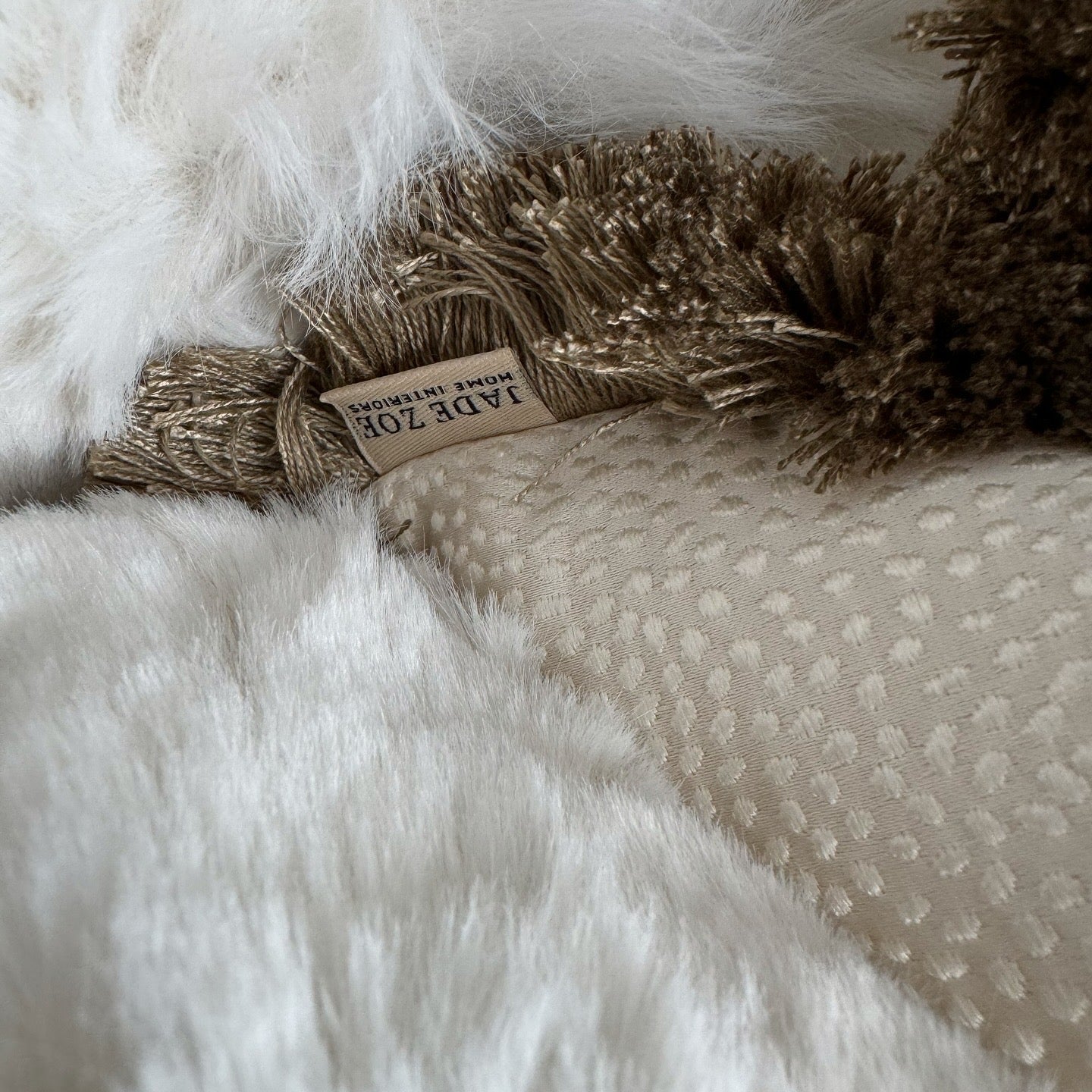 Jove Ivory Fringed 18" Cushion