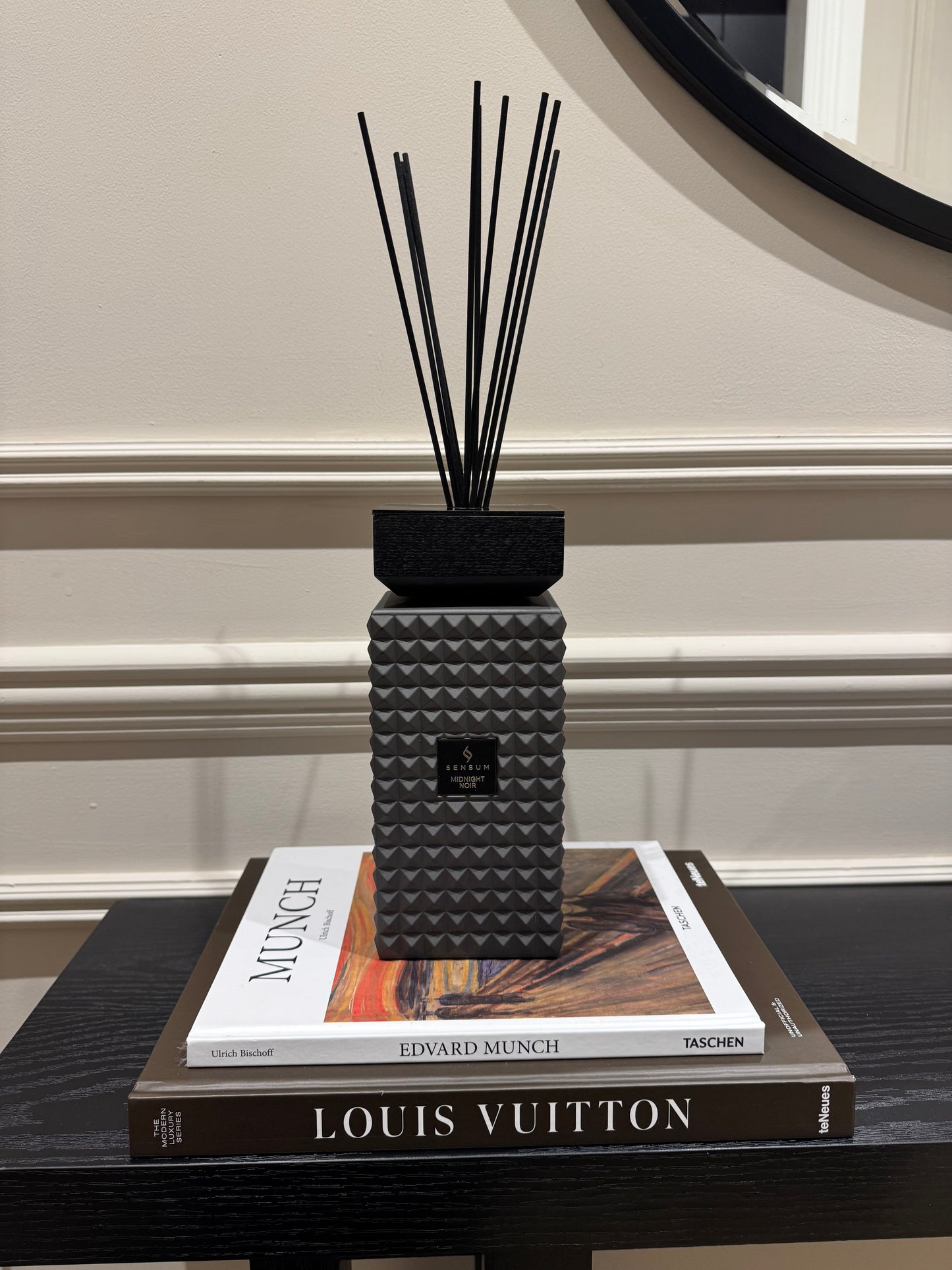 Midnight Noir Scent Sensum Reed Diffuser