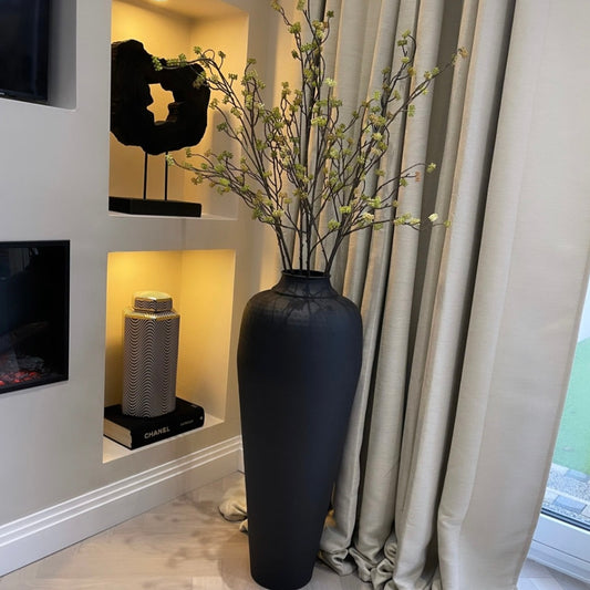 Felix Matte Black Medium Hammered Vase