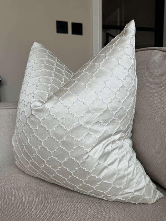 Memphis Embossed 20" Cushion