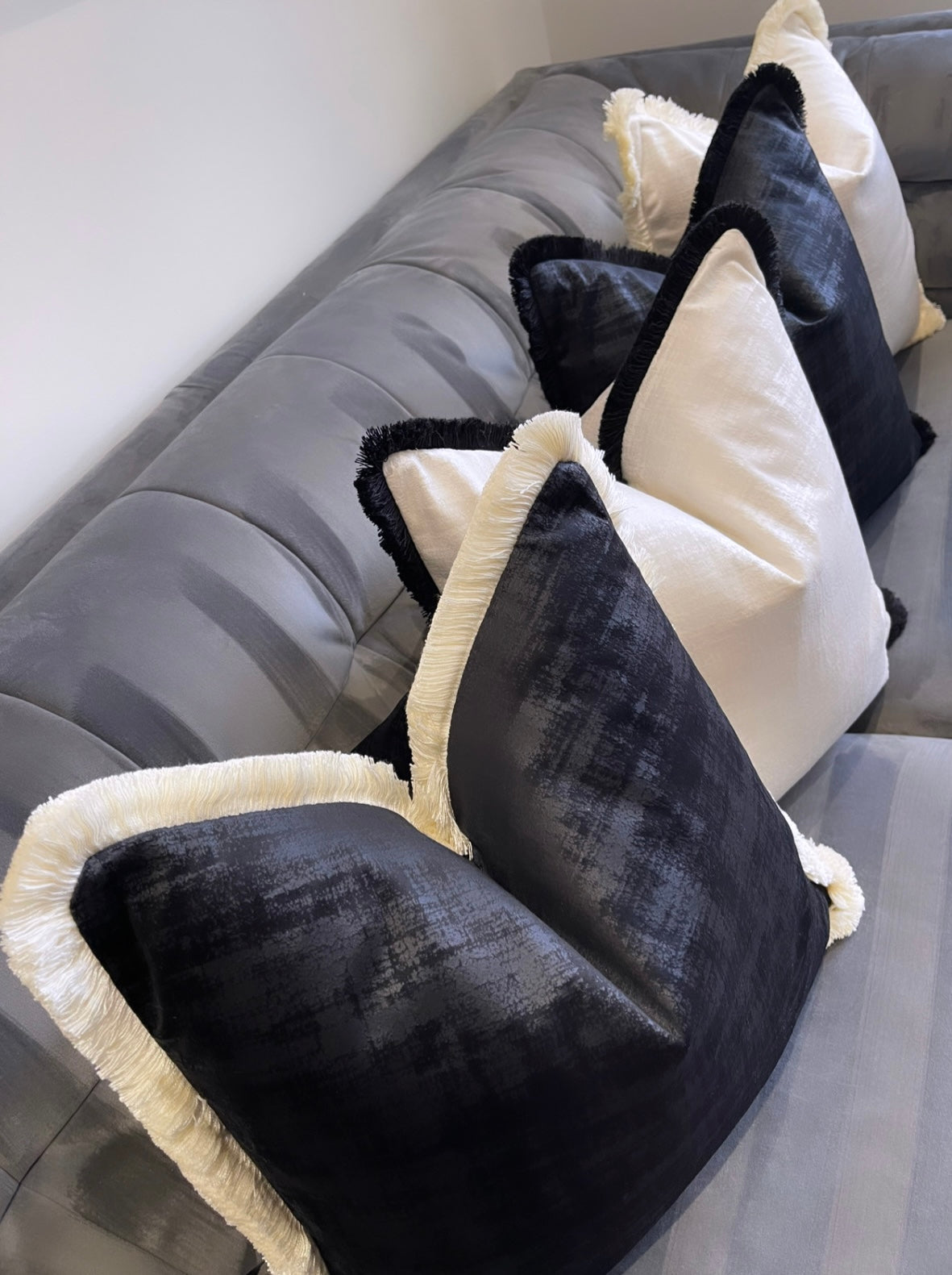 Jamila Black Velvet 18' Cushion With Ivory Fringe