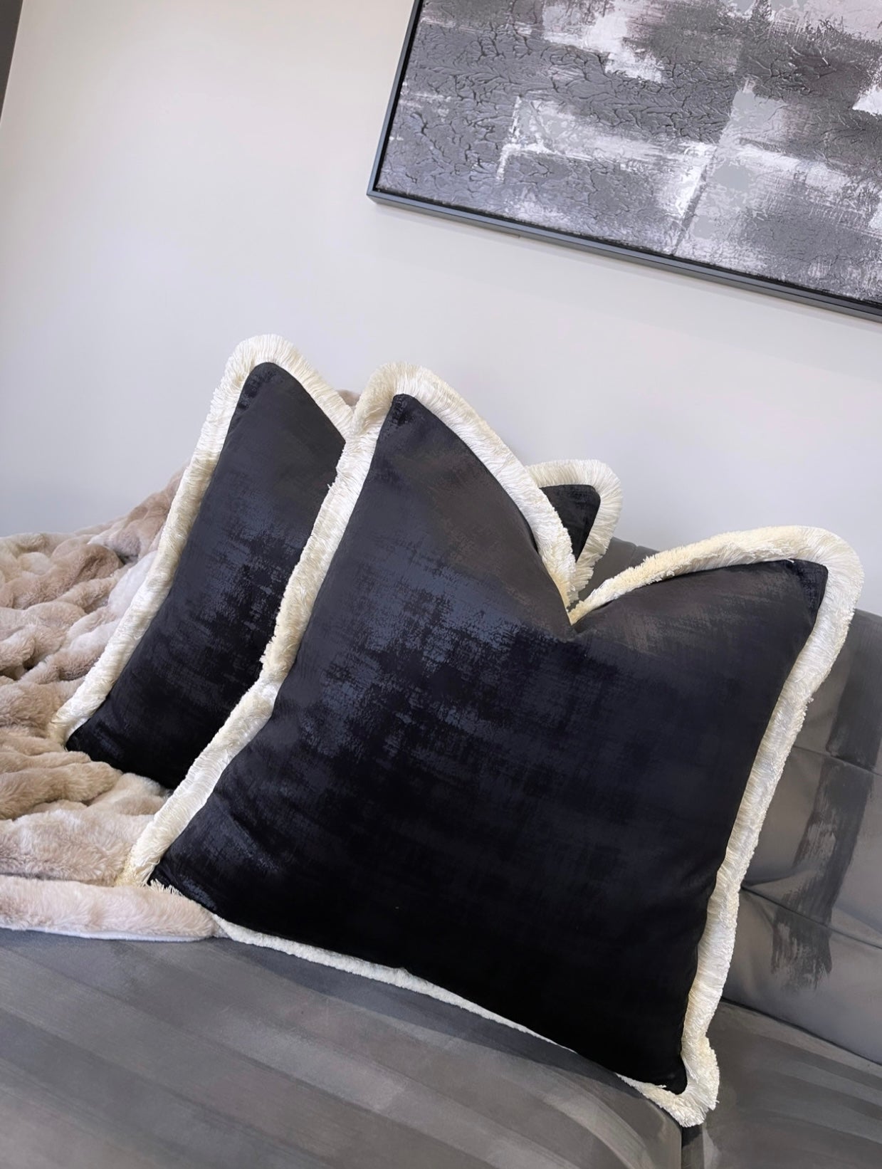 Jamila Black Velvet 18' Cushion With Ivory Fringe