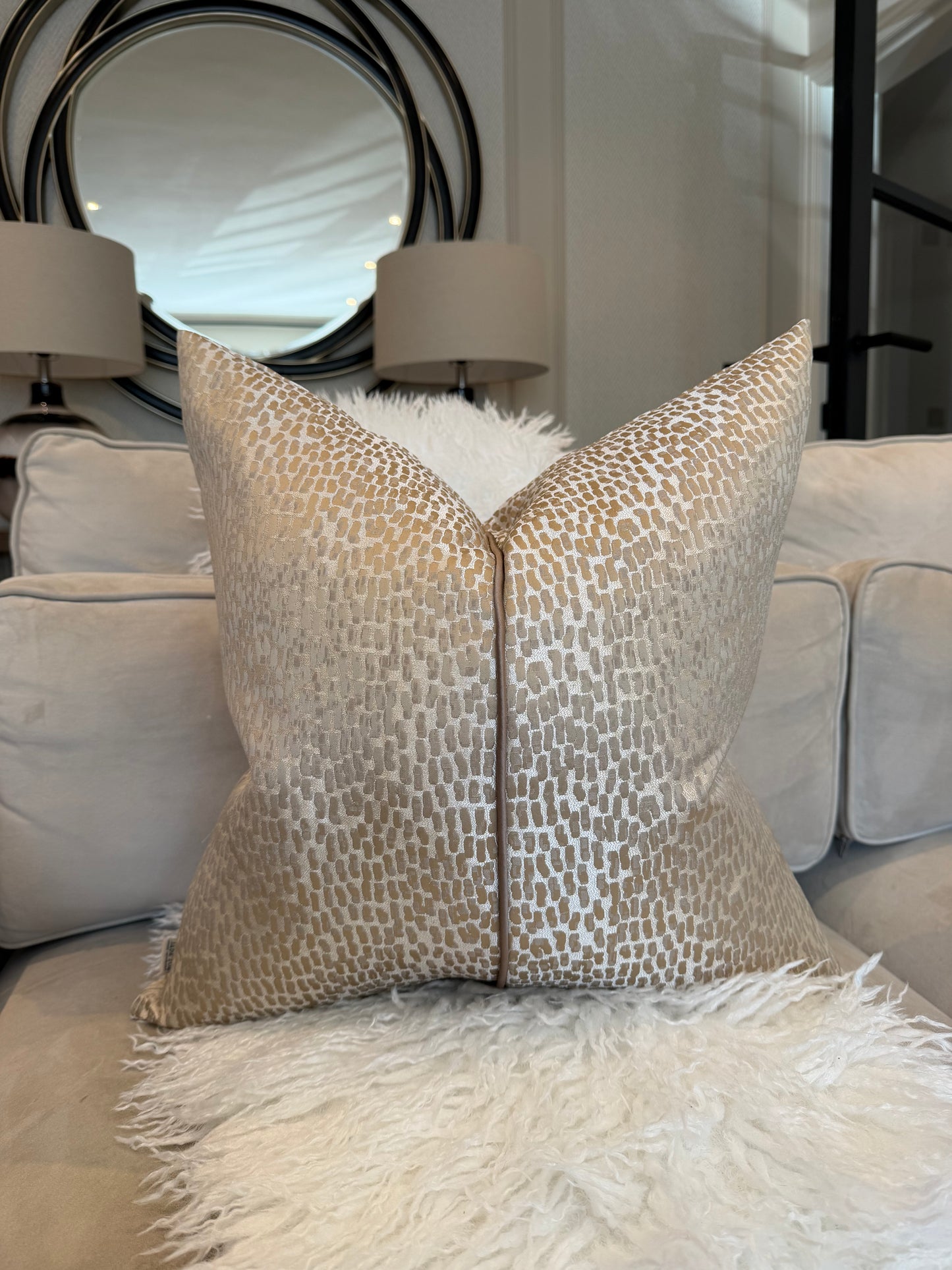 Elara Luxury Cushion