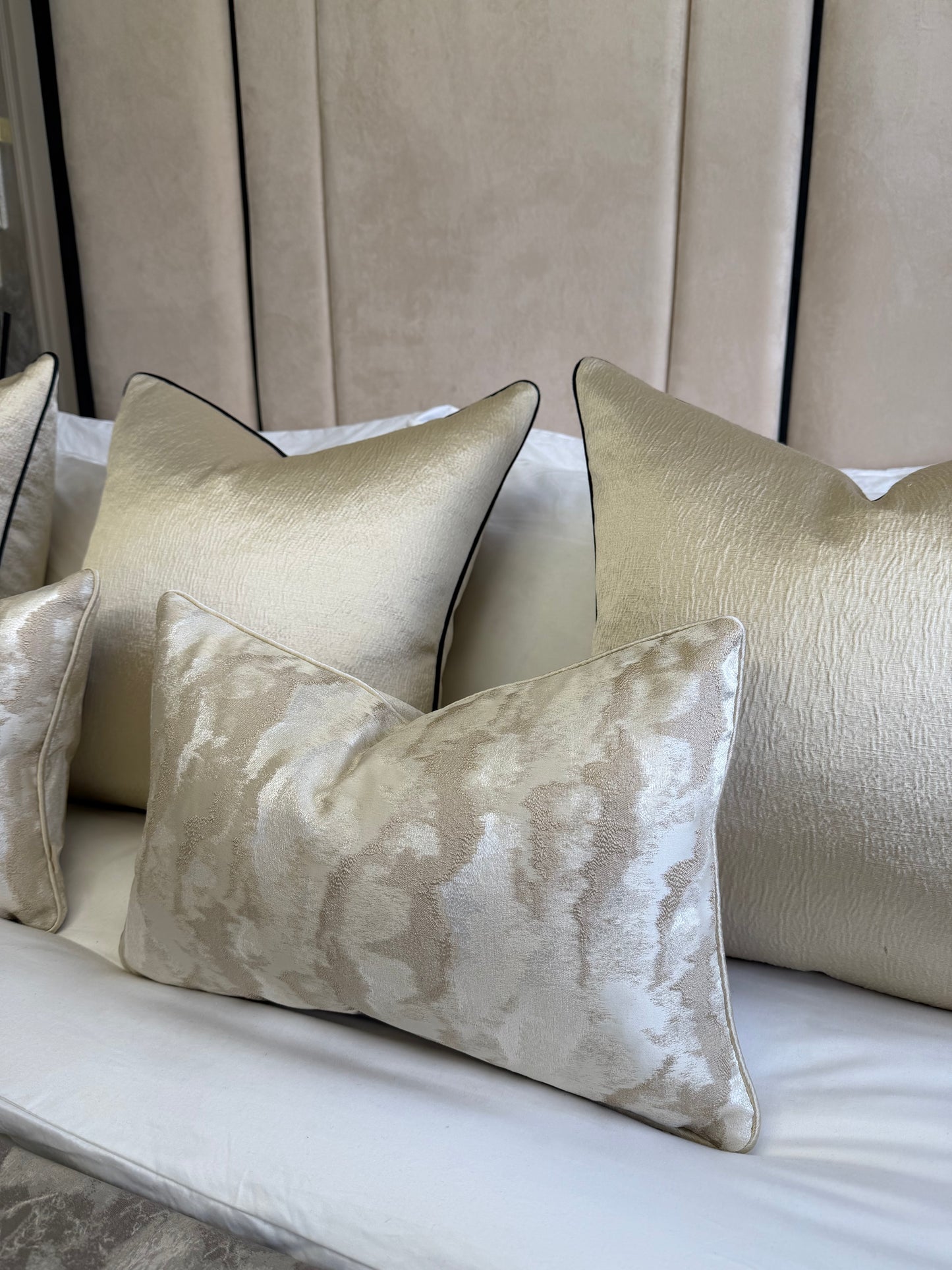 Porto Luxury Piped Cushion