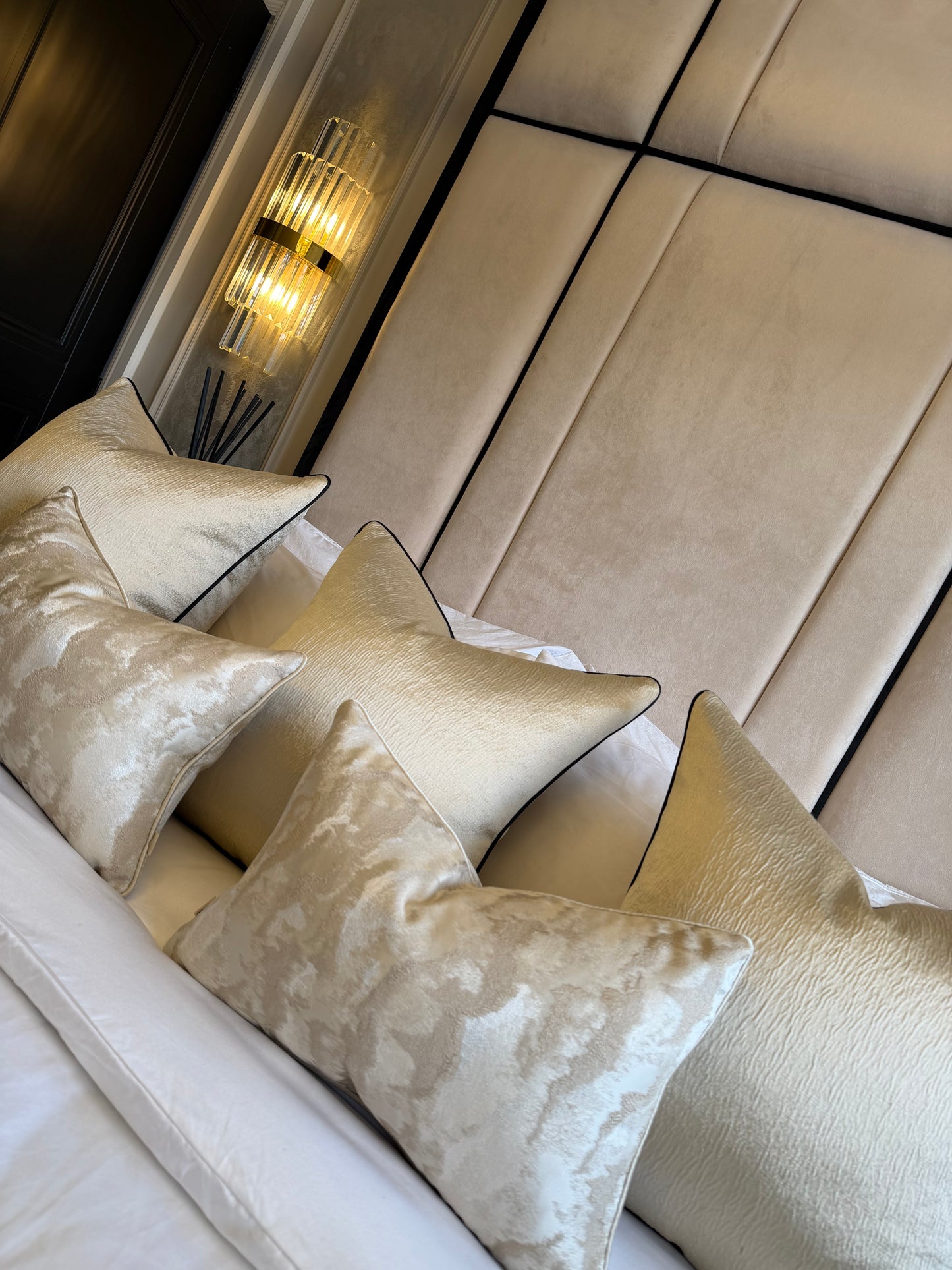 Porto Luxury Piped Cushion