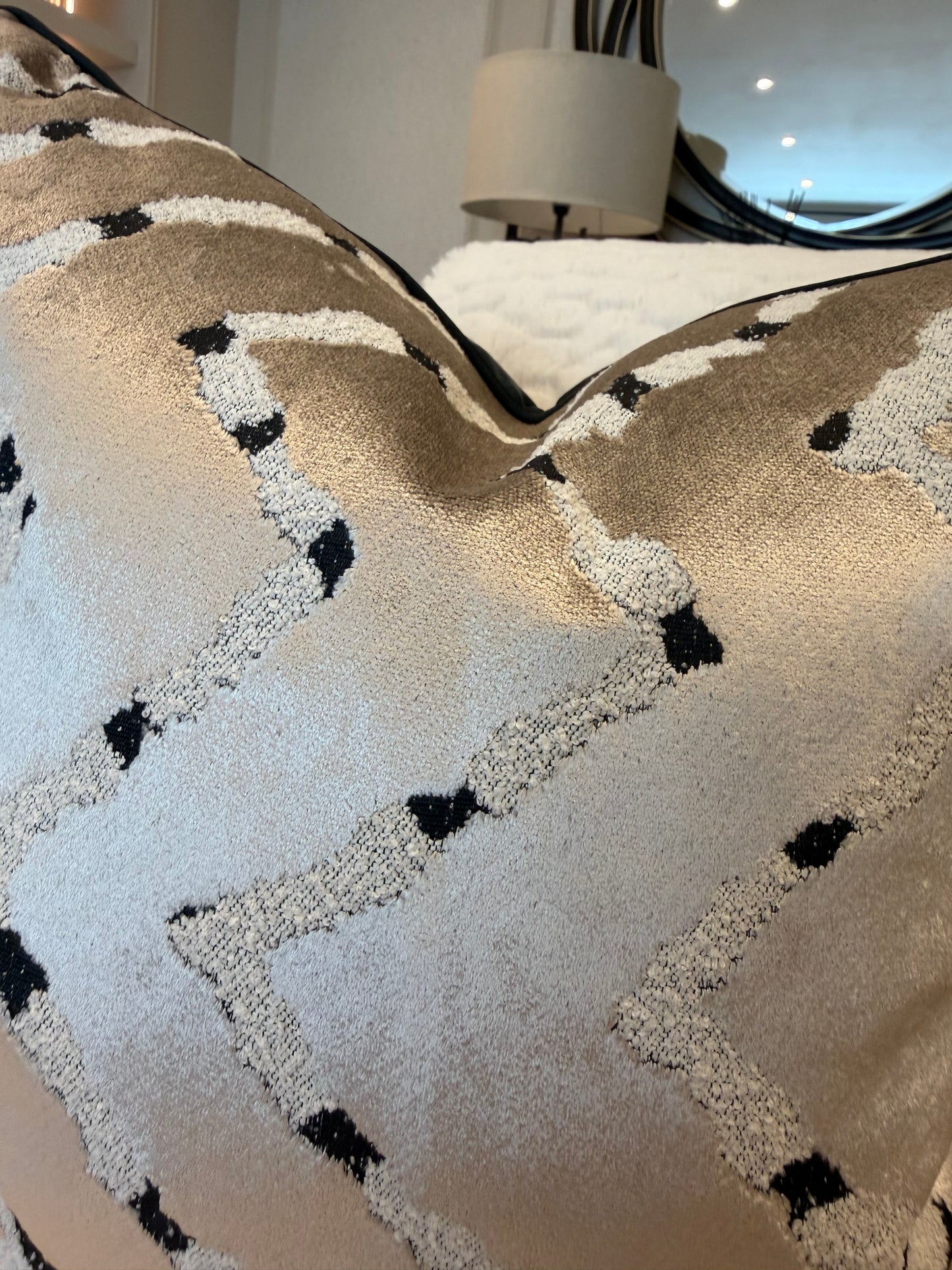 Elara Piped Luxury Cushion