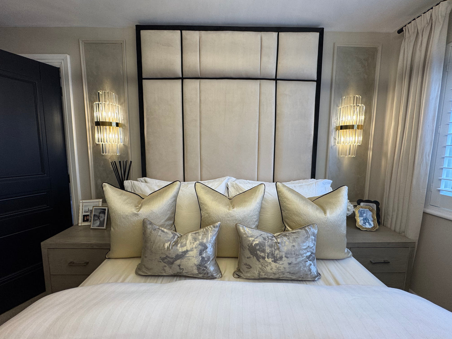 Monroe Luxury Bed