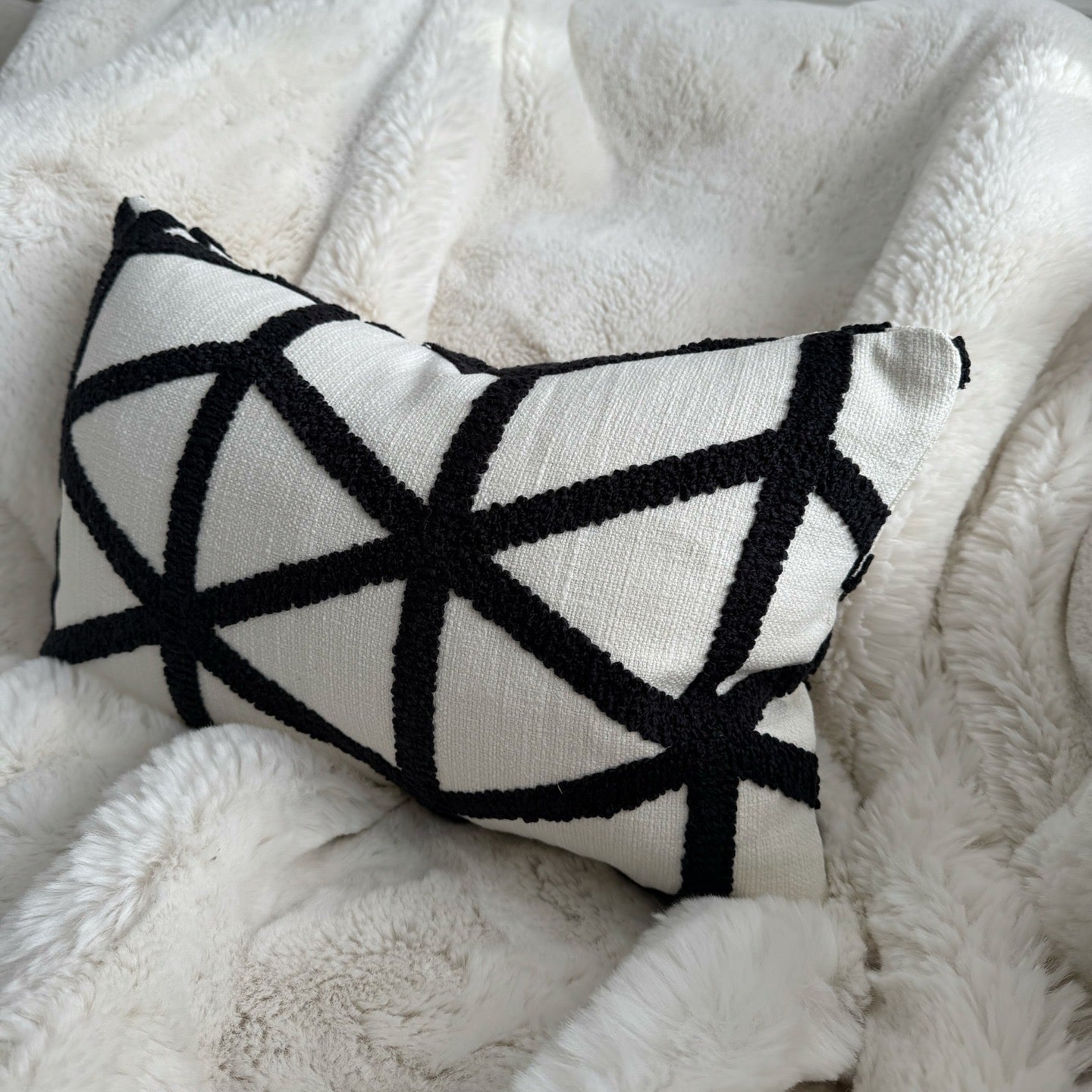 Noir Geo Rectangle Cushion