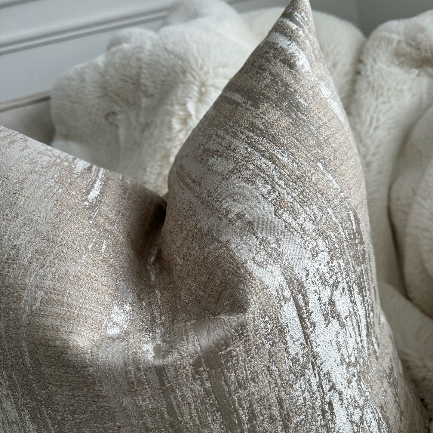 Tiana Taupe 20" Cushion