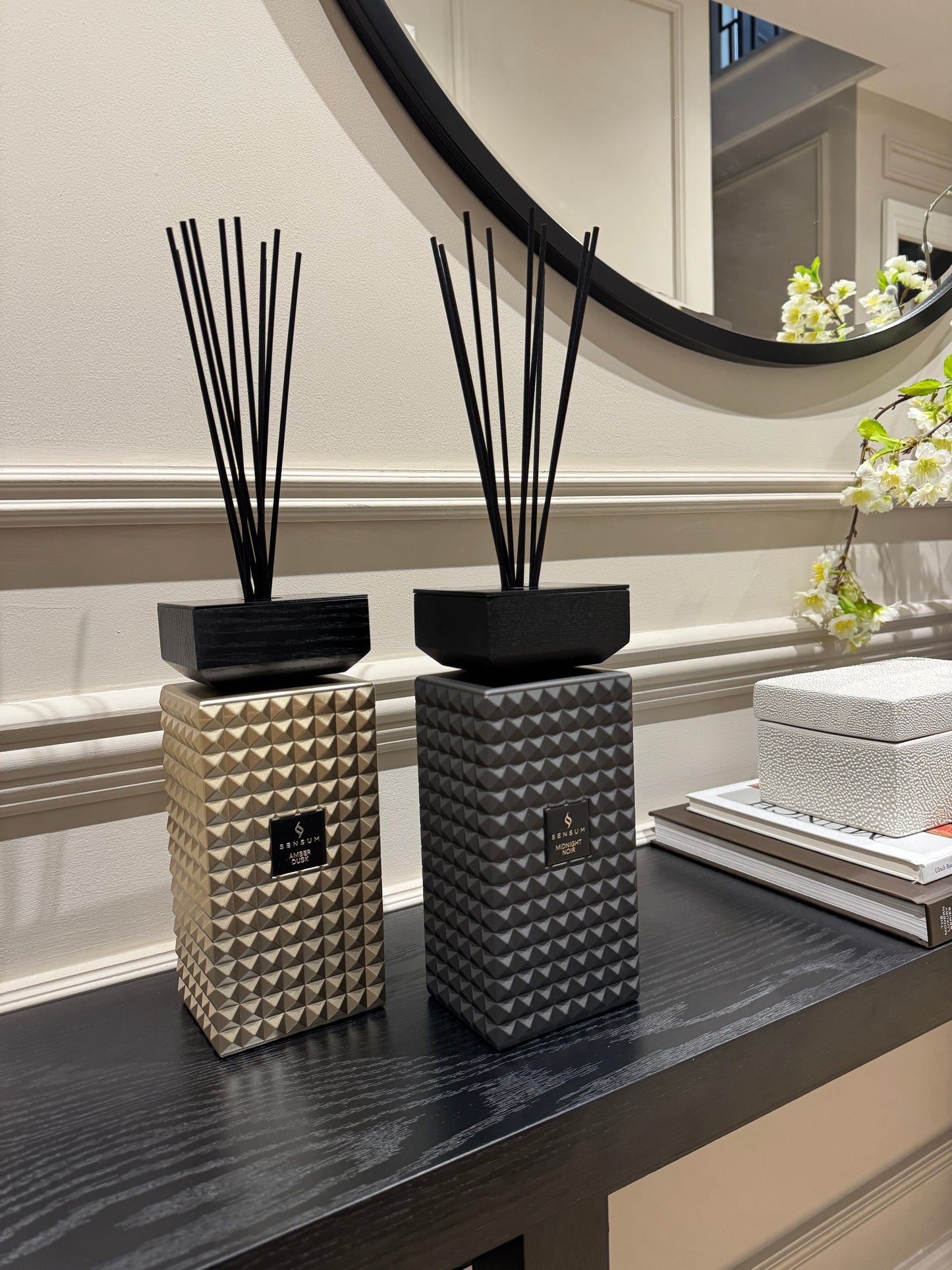Midnight Noir Scent Sensum Reed Diffuser