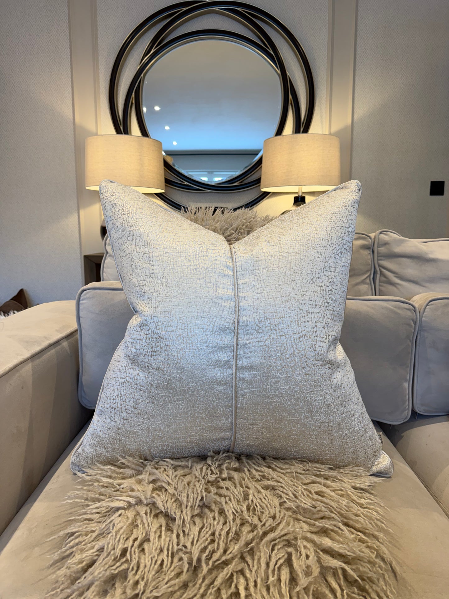 Valen Luxury Cushion