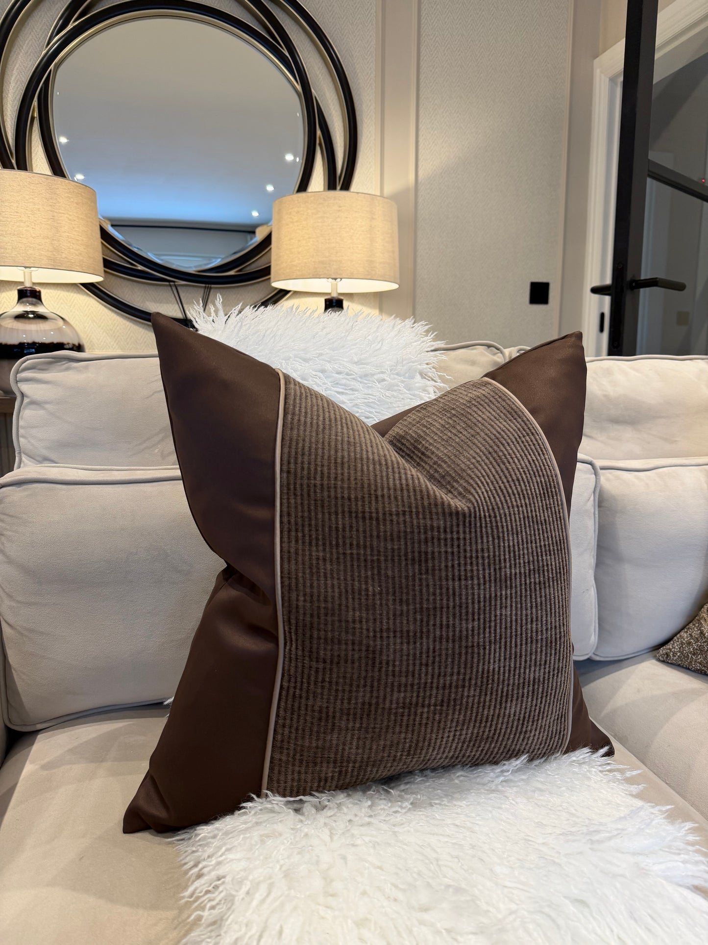 Sorelle Panel Piped Cushion