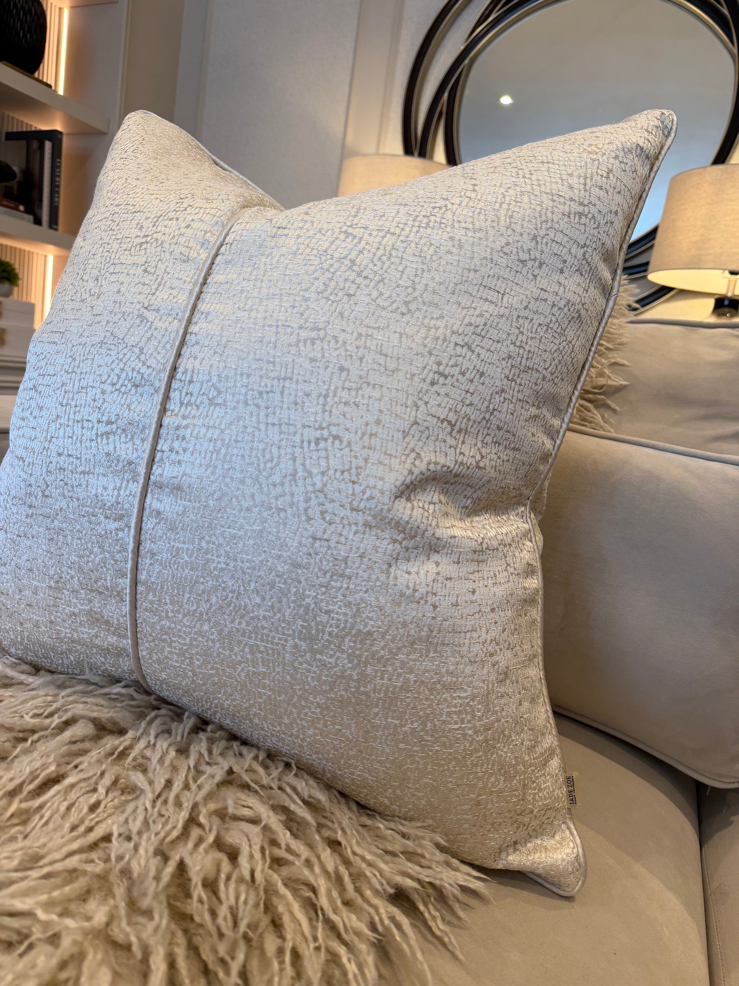 Valen Luxury Cushion
