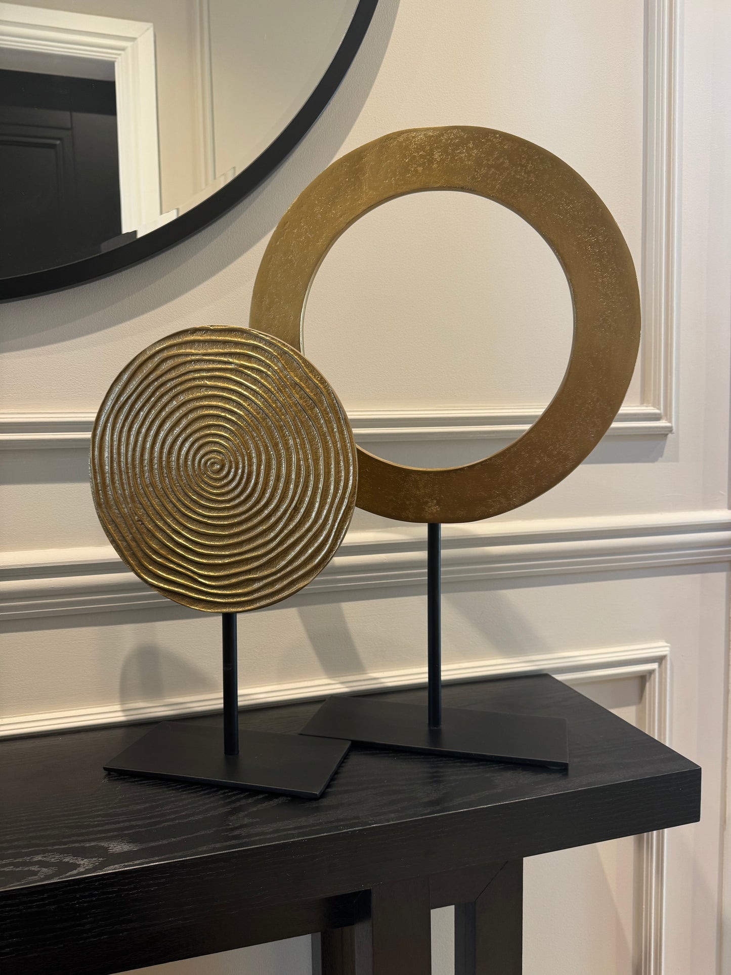 Rawas Antqiue Bronze Circle Sculpture