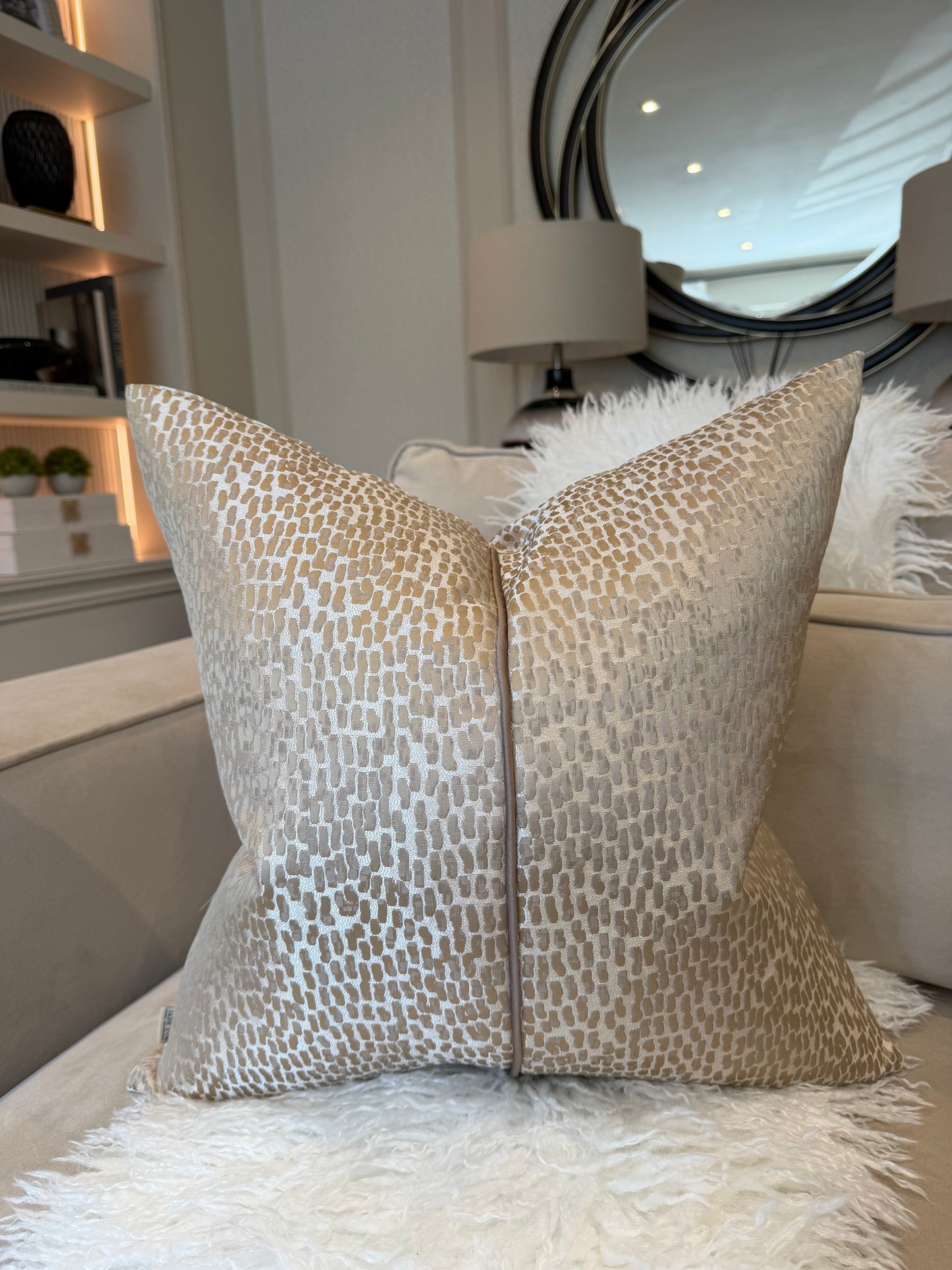 Elara Luxury Cushion