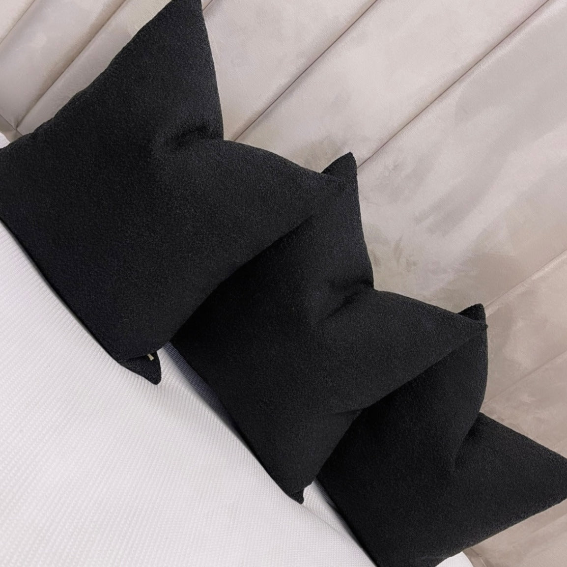 Cephalonia Black Boucle 20" Cushion