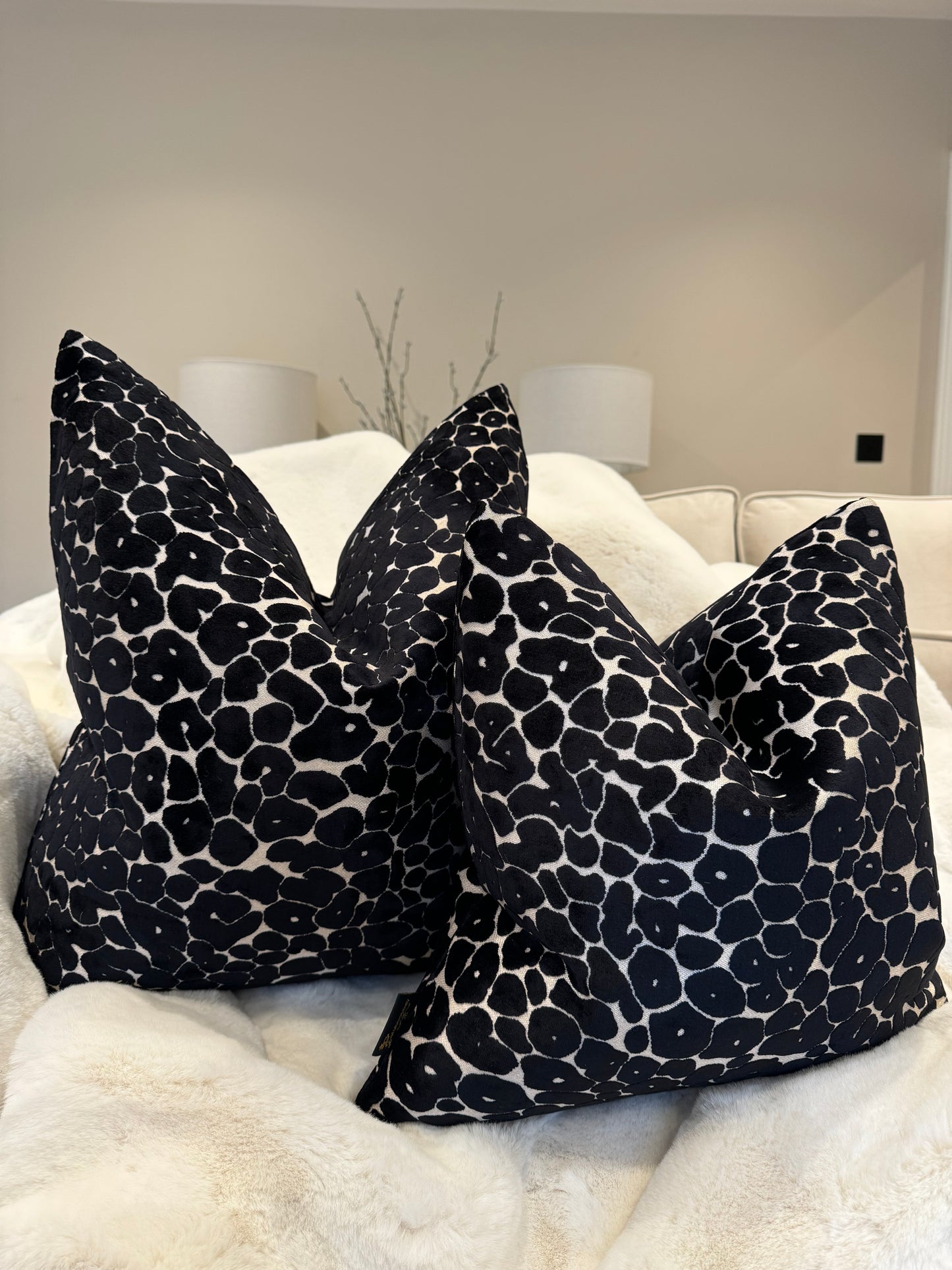 Leopard Velvet Cut 16" Cushion