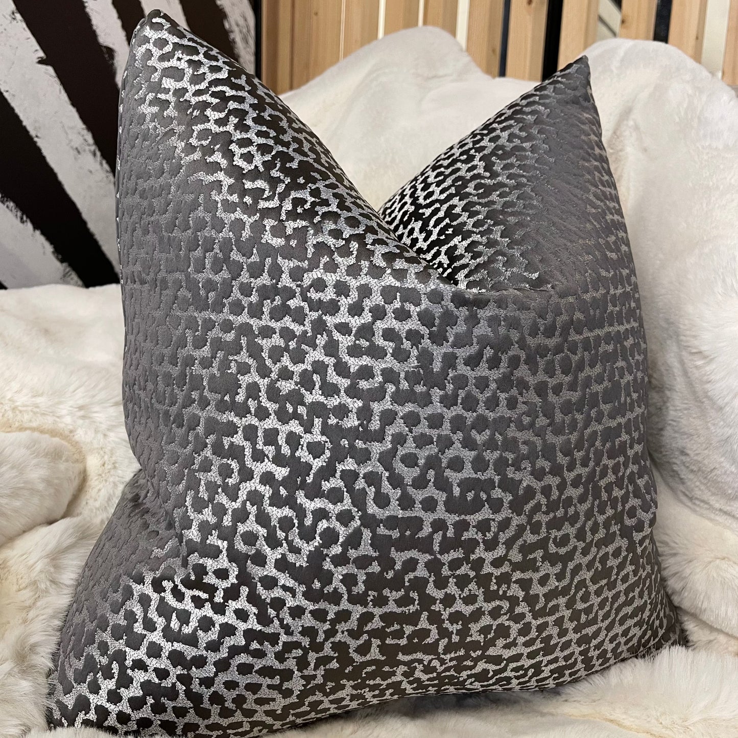 Caterina Charcoal 20" Cushion