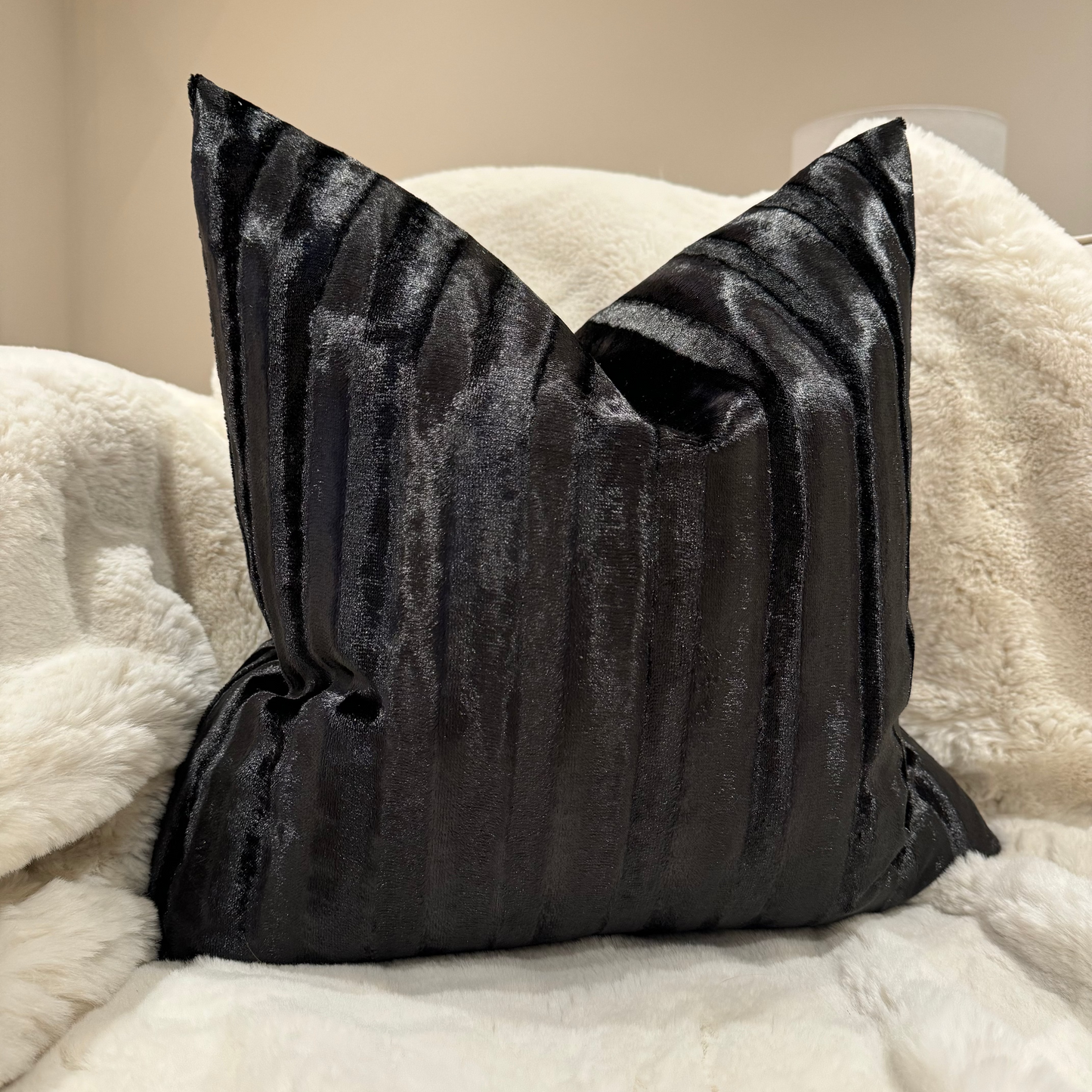 MIidnight Black 20" Velvet Cushion