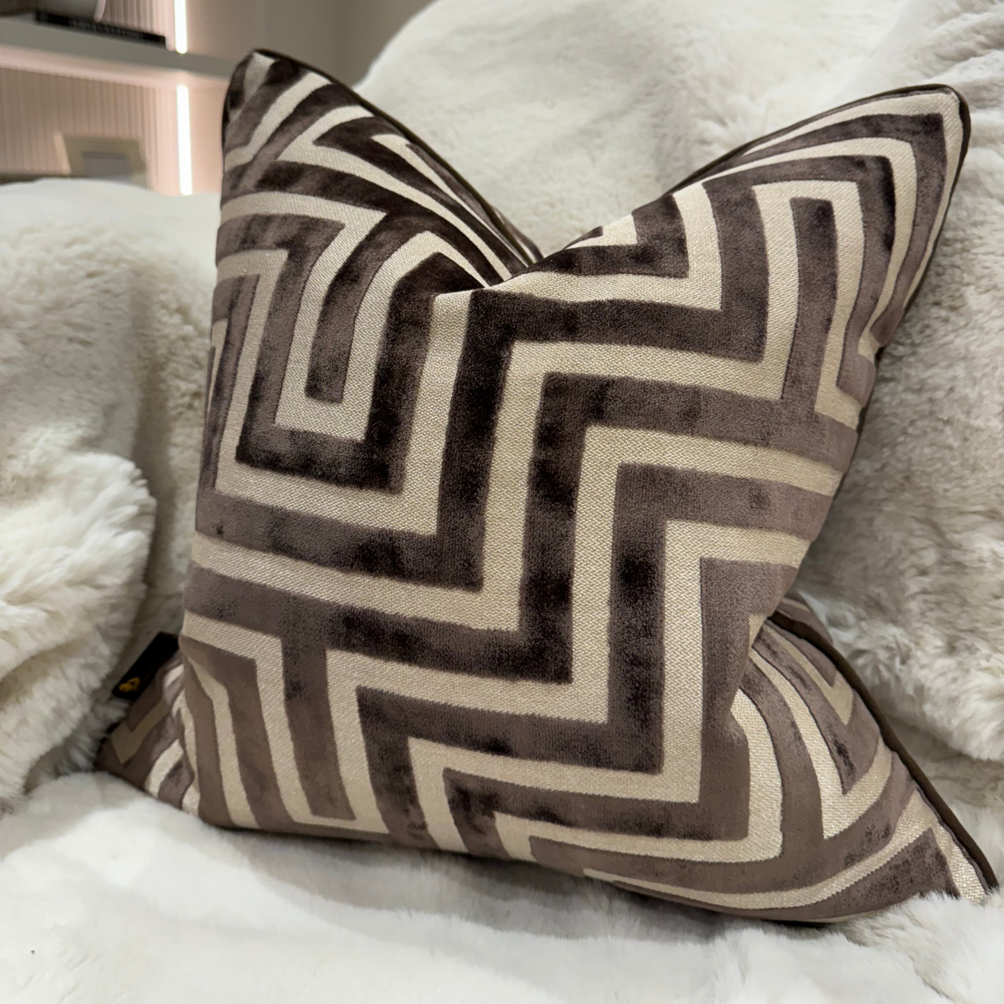 Maze Velvet Cut 16" Chocolate Cushion