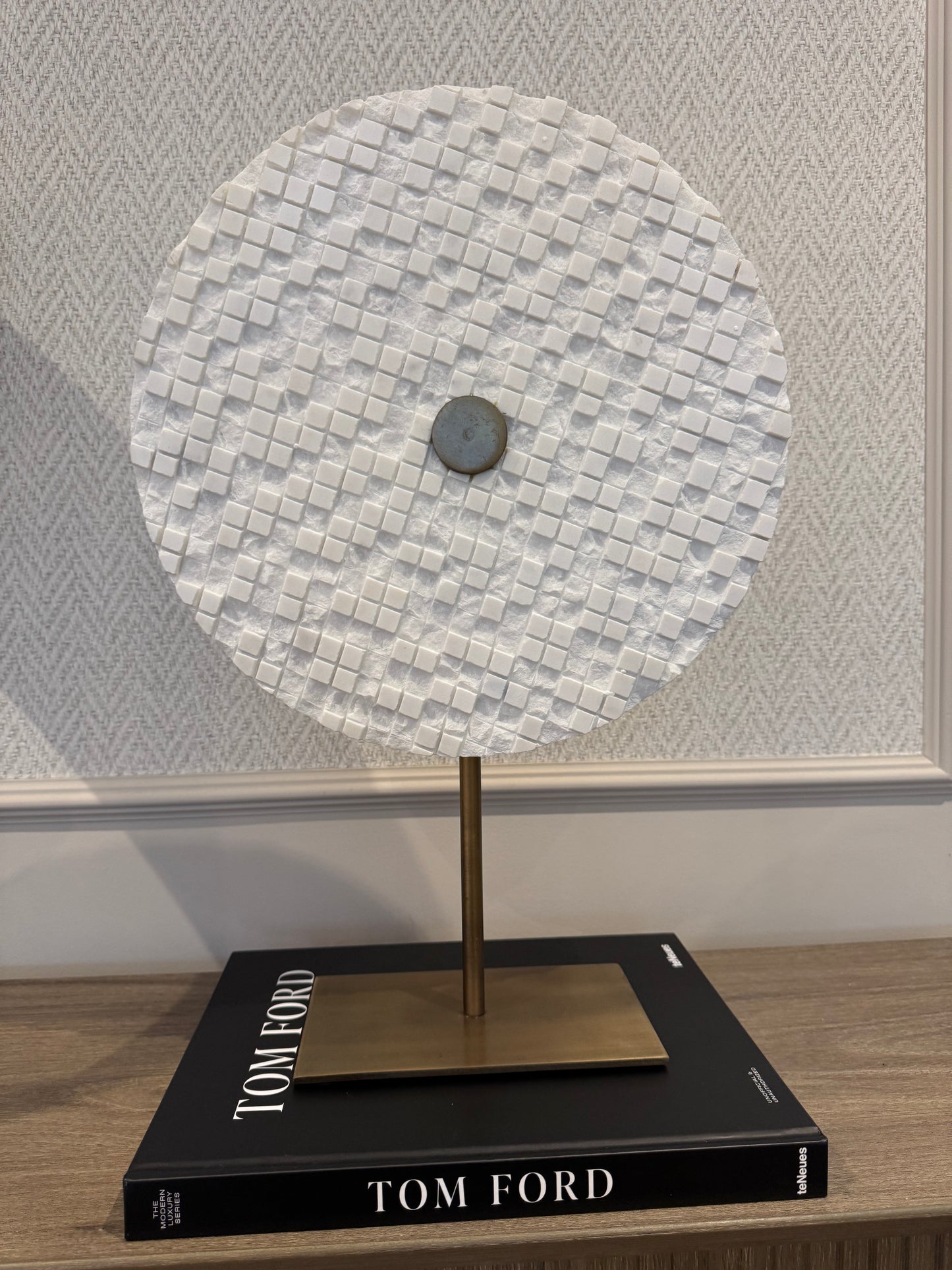 Yvo Large White Marble Ornament