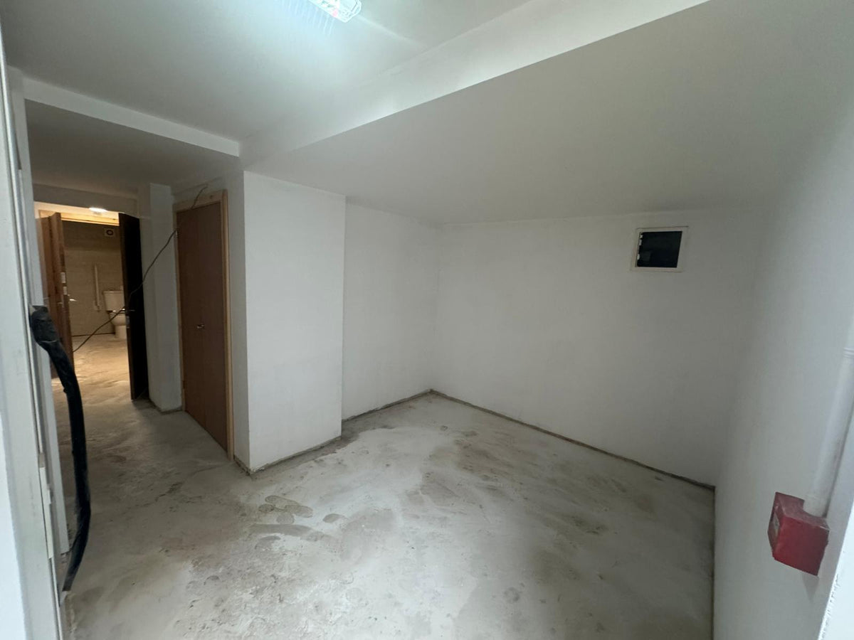 IV Drip Clinic - Image 5